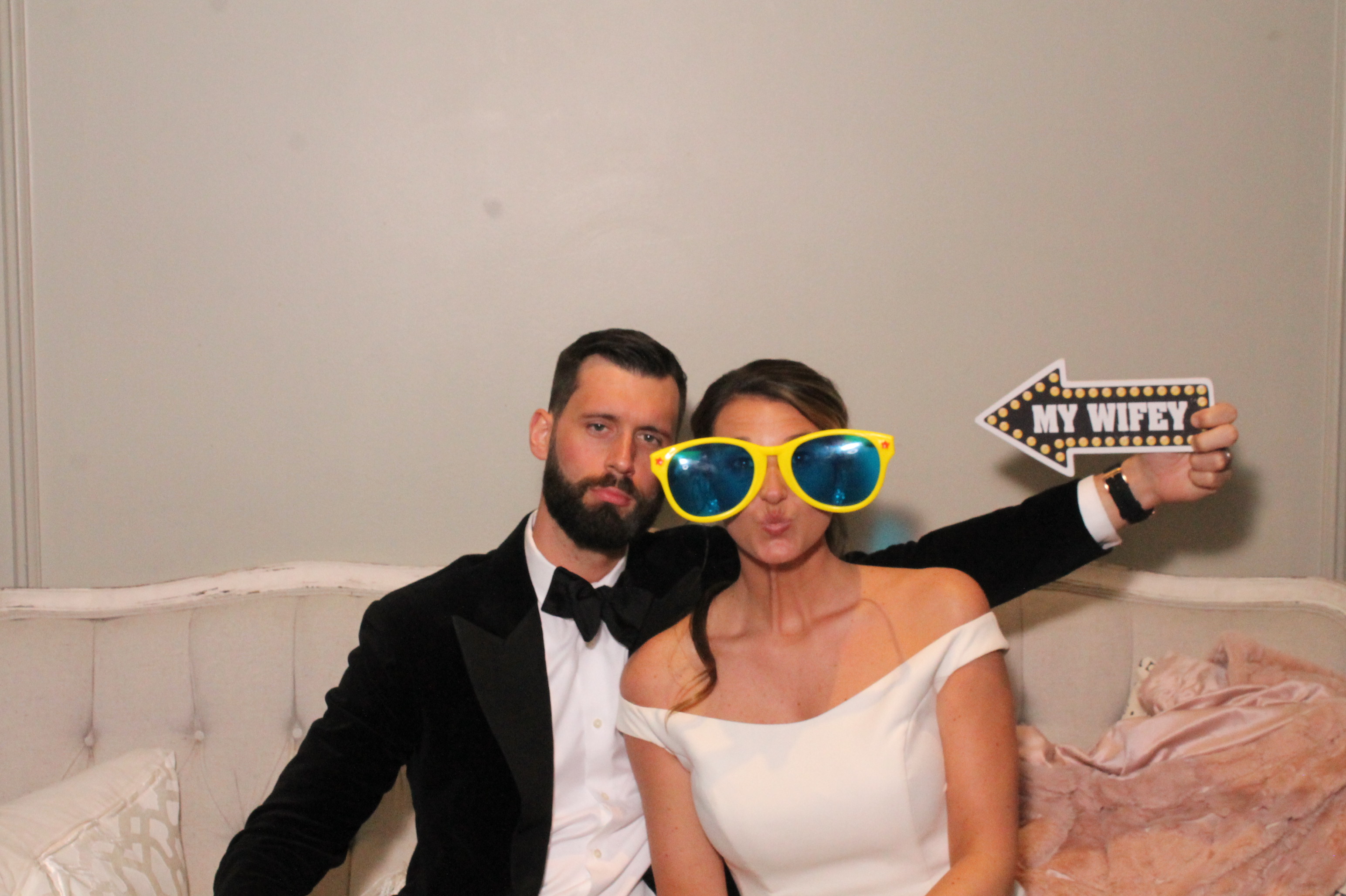Brenon & Lauren | View more photos from the event at gallery.photoboothcincy.com/u/PhotoBoothCincy/Brenon-Lauren